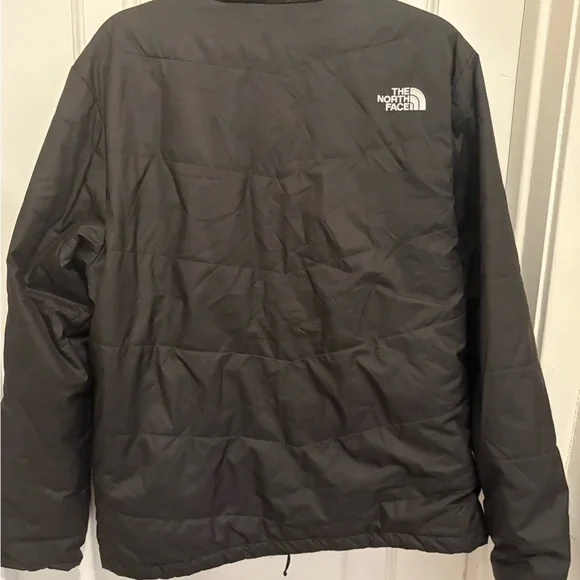 The North Face Men’s Black Puffer Jacket - Picture 5 of 5